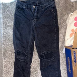 American eagle mom jeans